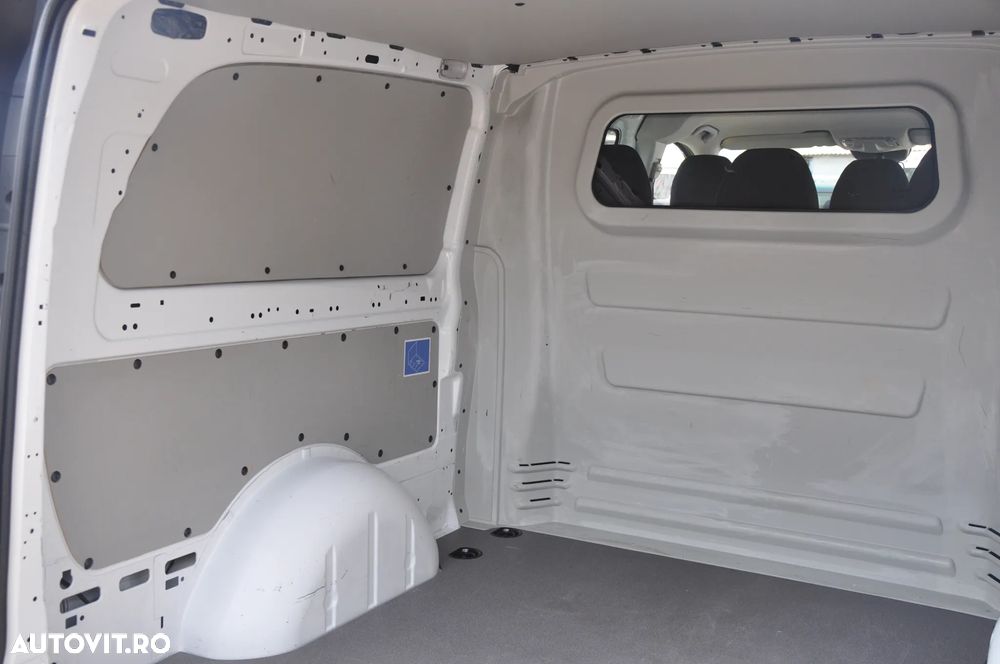 Mercedes-Benz Vito 114 Doka Extra-Lung 6 Locuri - 9
