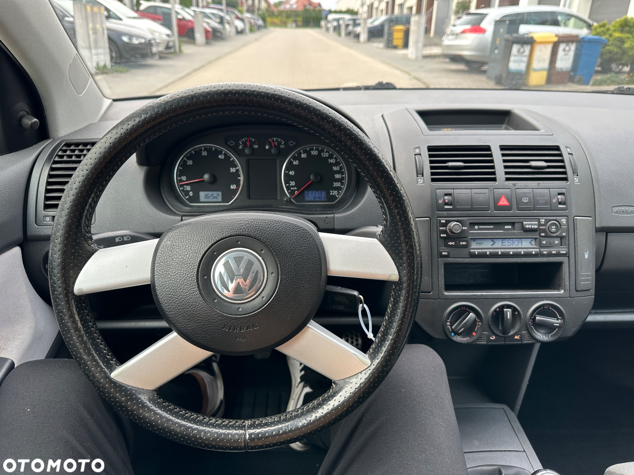 Volkswagen Polo 1.4 16V Fun - 18
