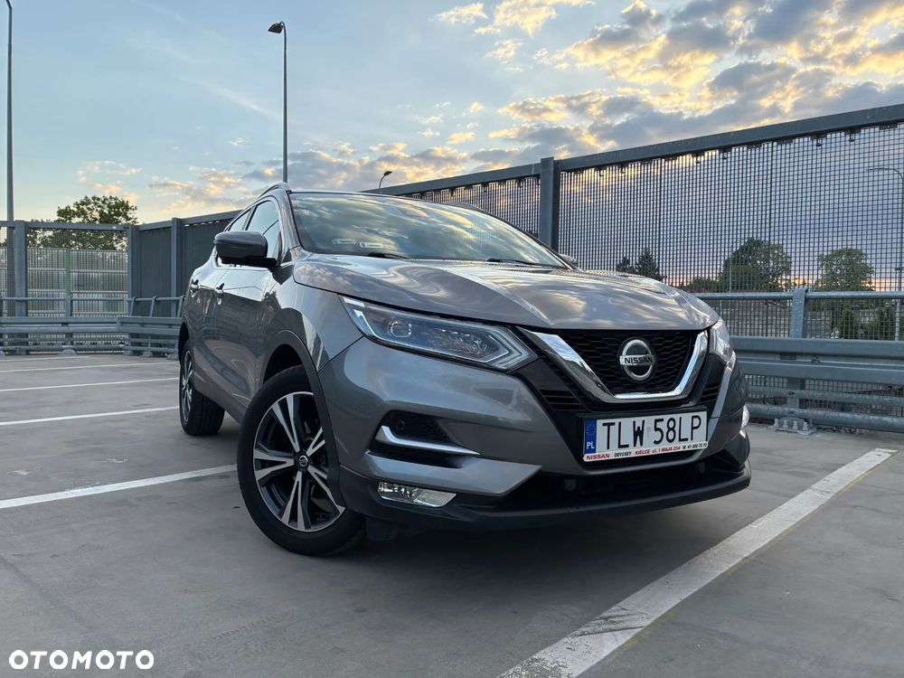 Nissan Qashqai 1.3 DIG-T N-Connecta - 2