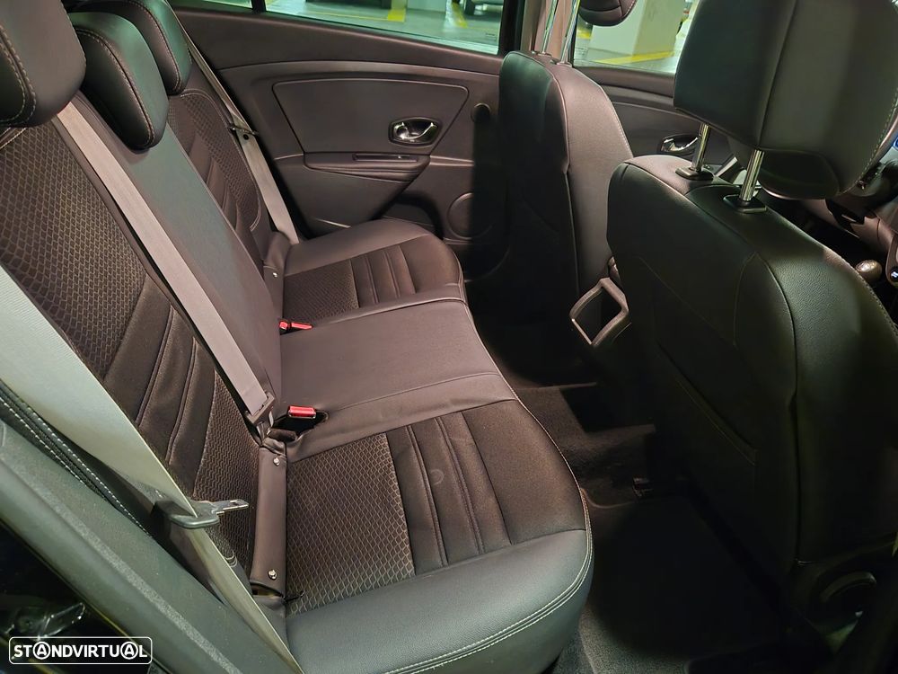 Renault Mégane Sport Tourer 1.6 dCi Bose Edition SS - 33