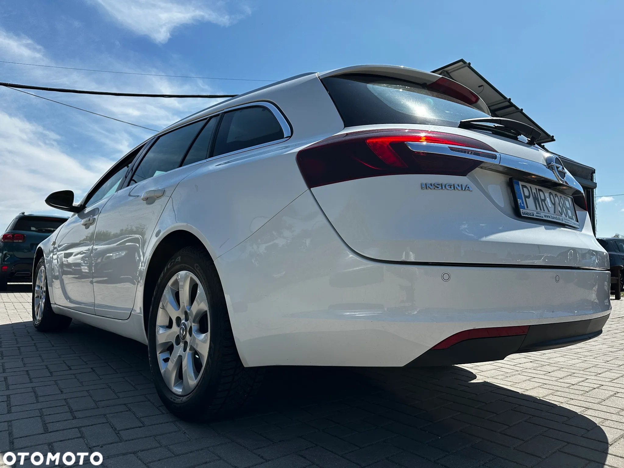 Opel Insignia - 36