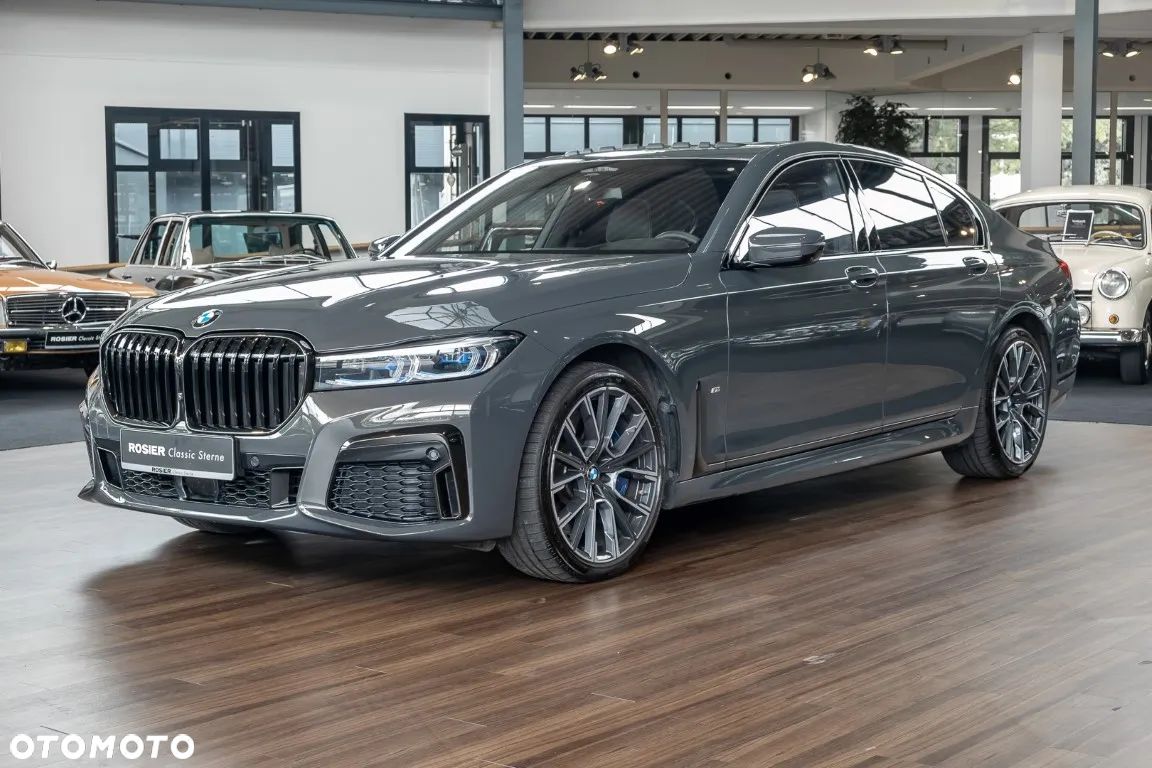 BMW Seria 7 750i xDrive sport - 1