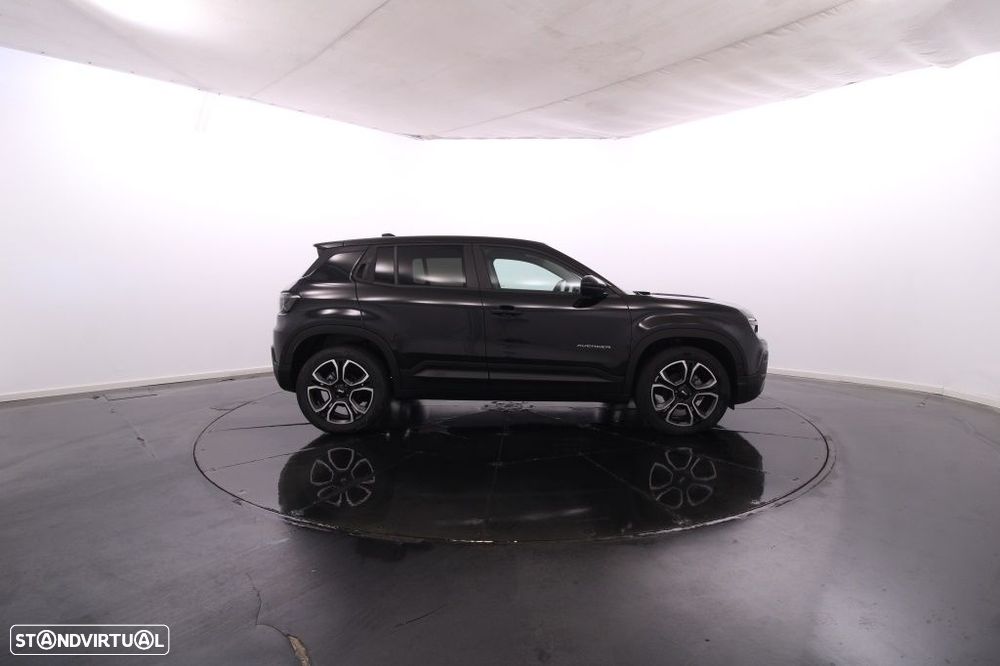 Jeep Avenger 1.2 GSE T3 Summit - 10