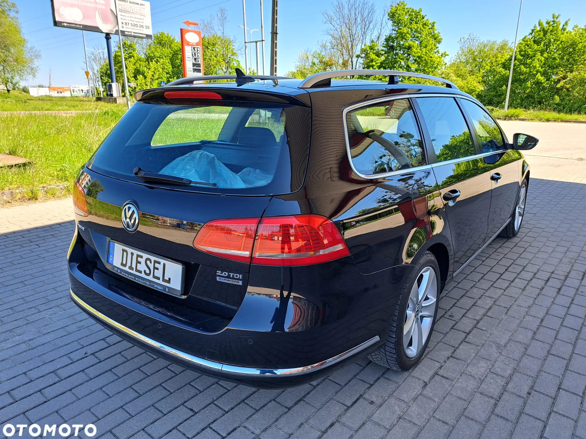 Volkswagen Passat - 8