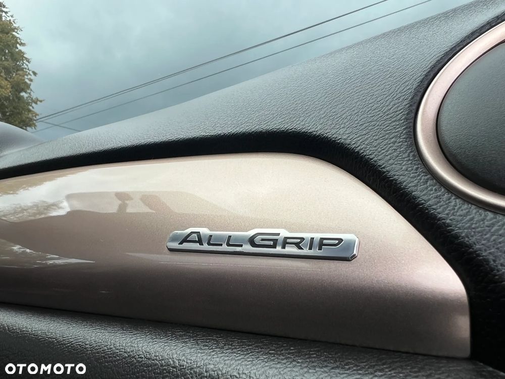 Suzuki Vitara 1.6 (4x4) Allgrip Comfort+ - 37