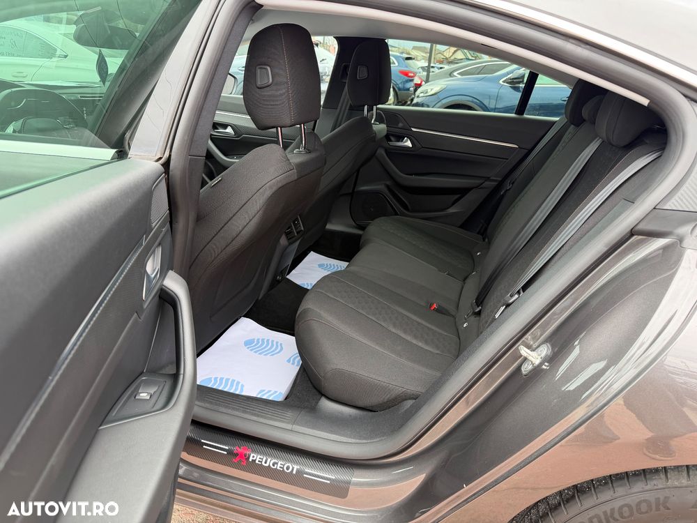 Peugeot 508 PureTech 180 EAT8 GT - 37