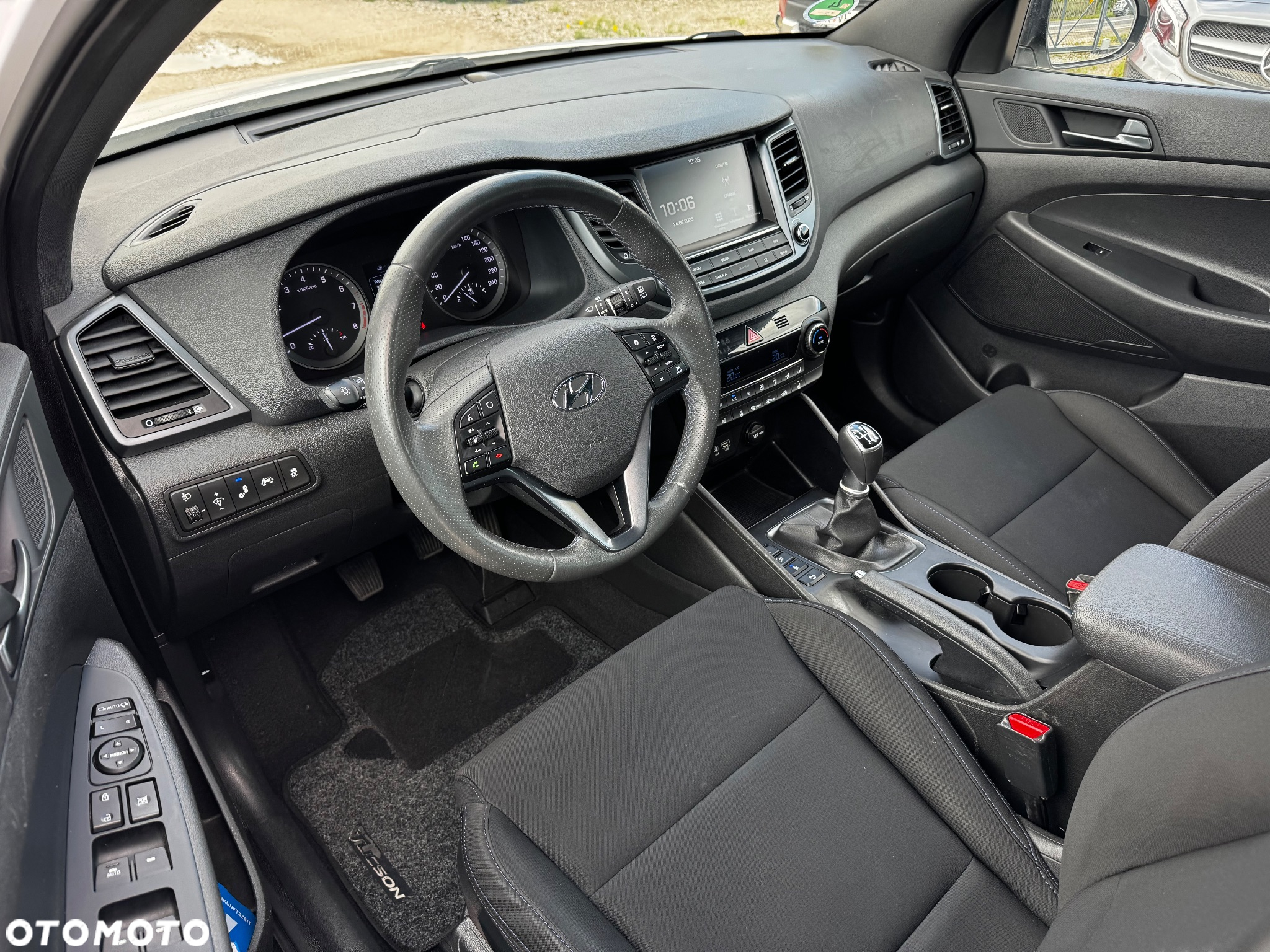 Hyundai Tucson blue 1.6 GDi 2WD Passion - 38