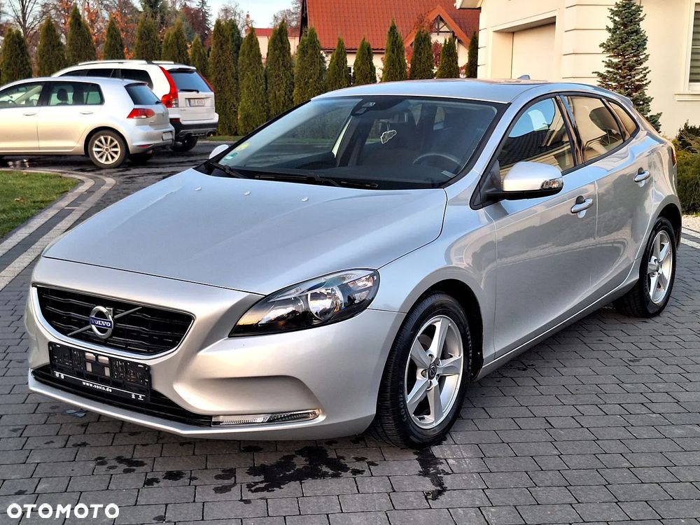 Volvo V40 D2 Kinetic - 16