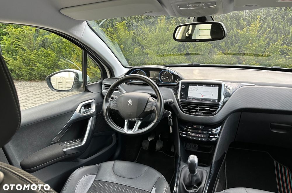 Peugeot 2008 1.2 Pure Tech GPF Active S&S - 11