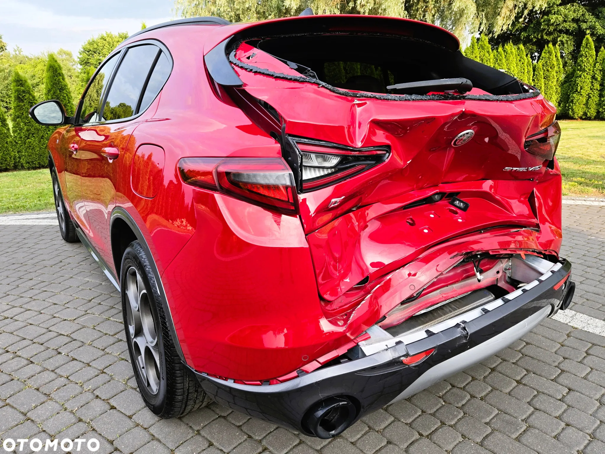 Alfa Romeo Stelvio 2.0 Turbo 16V AT8-Q4 Ti - 15
