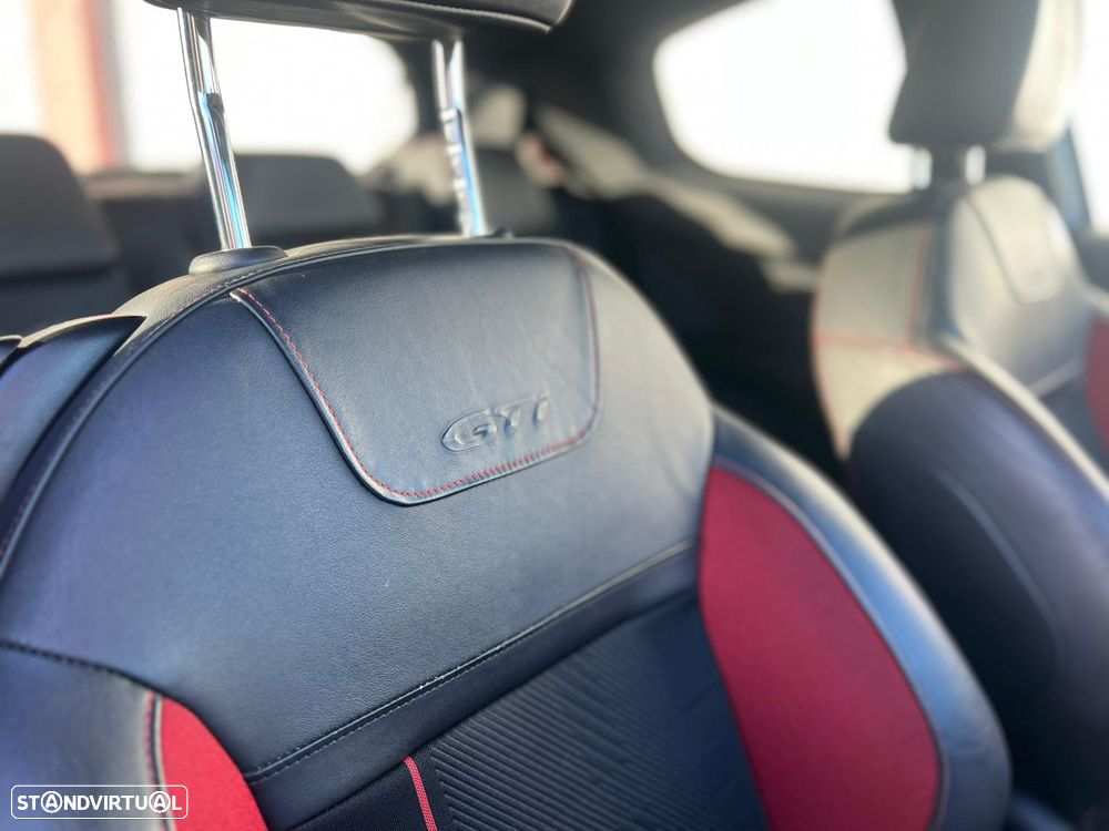 Peugeot 208 1.6 THP GTi - 16