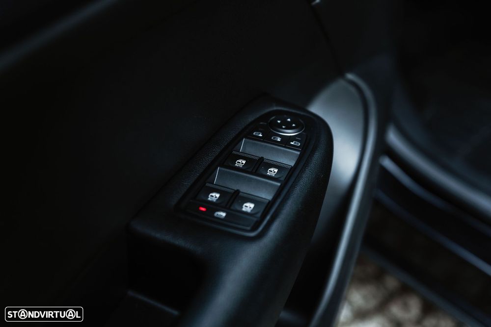 Renault Arkana 1.6 E-Tech Full Hybrid Evolution - 9