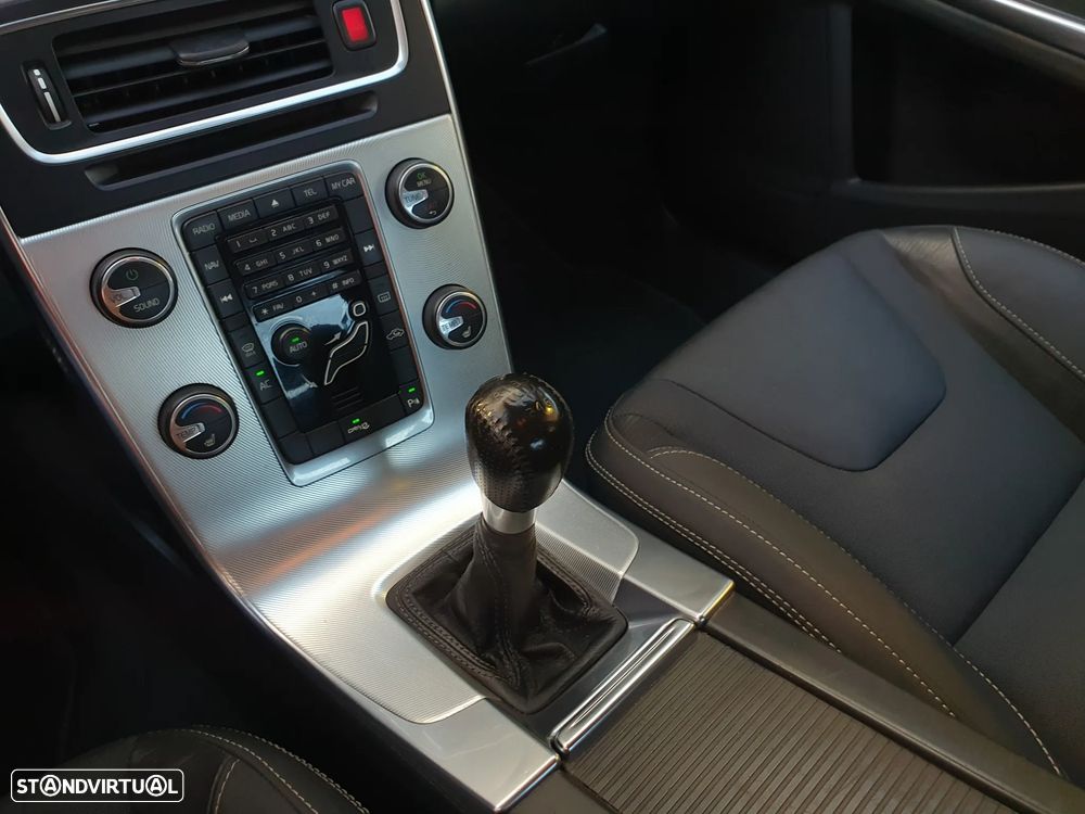 Volvo S60 D2 RDesign - 11