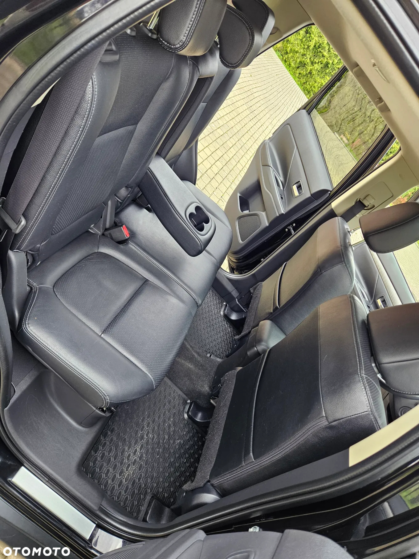 Mitsubishi Outlander 2.2 DID Intense + - 33