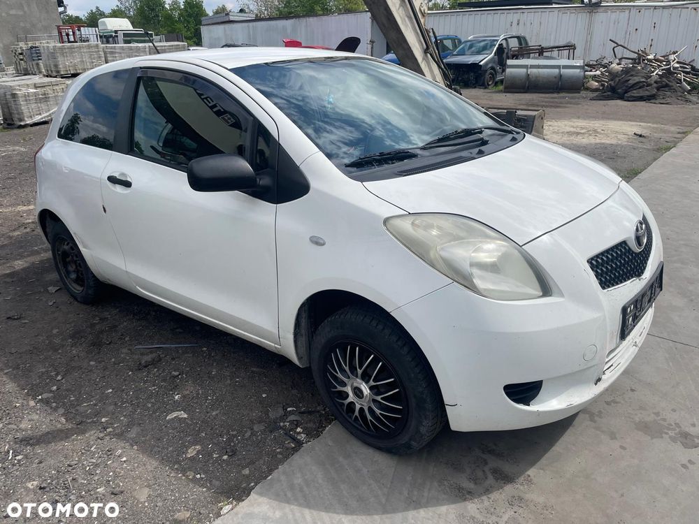 TOYOTA YARIS NA CZĘŚCI ! Kolor: 068 - 4