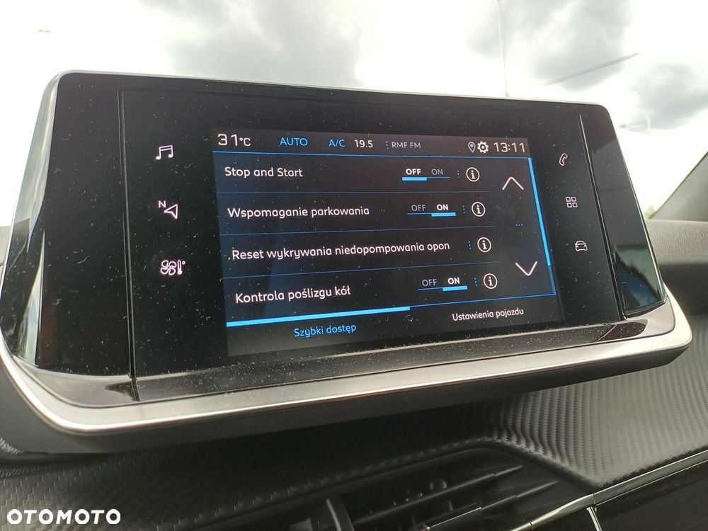 Peugeot 2008 1.2 PureTech Allure Pack S&S - 18