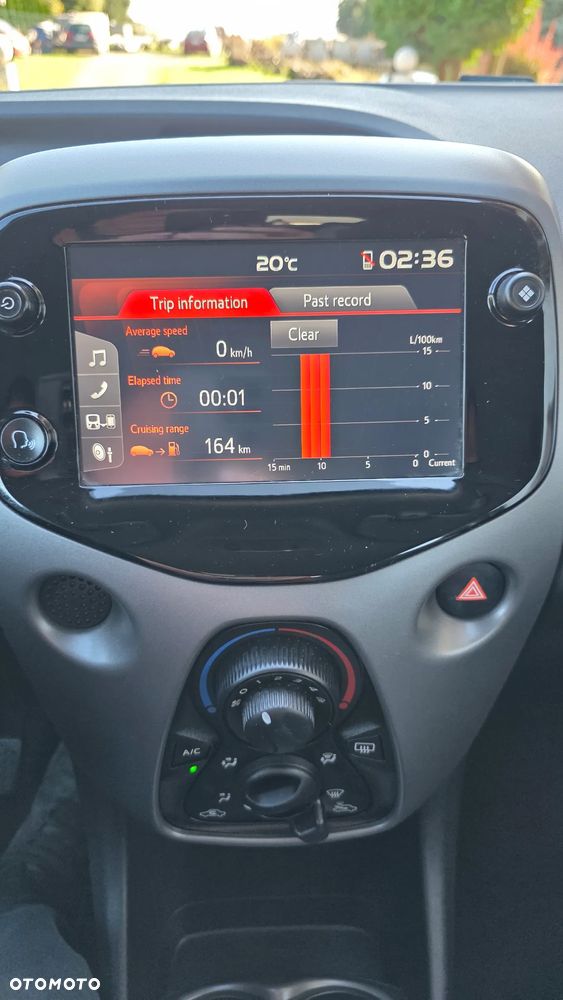 Toyota Aygo x-play club - 34