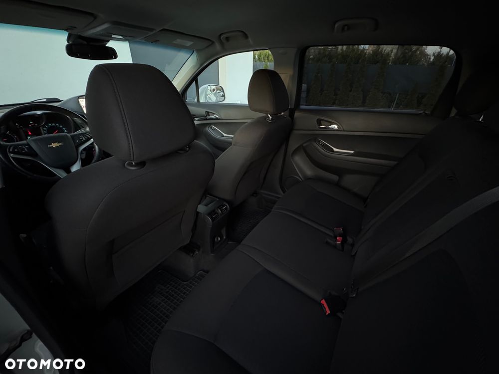 Chevrolet Orlando - 32