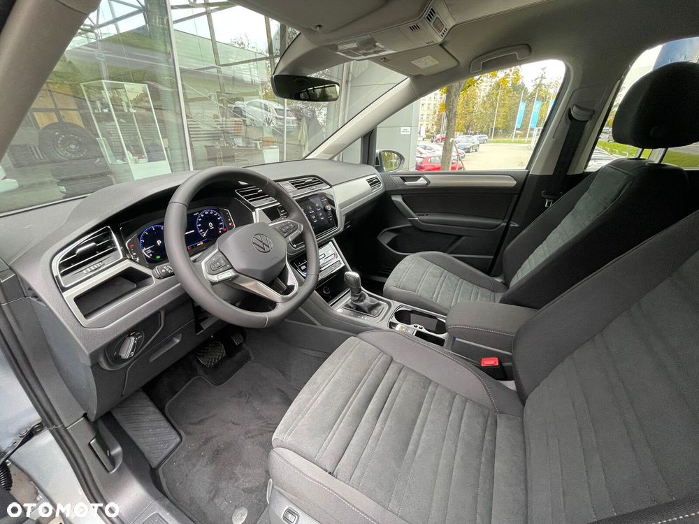 Volkswagen Touran 1.5 TSI EVO Comfortline Plus DSG - 12