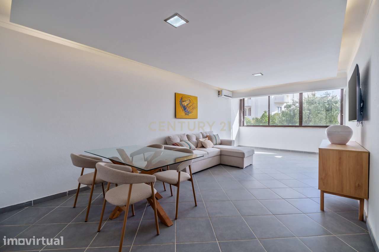 Apartamento T1 remodelado com piscina (Chave na Mão). Areias S. João , - Grande imagem: 4/22