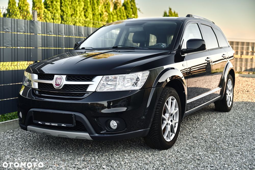 Fiat Freemont 2.0 Multijet 16V DPF Automatik Allrad Black Code - 3