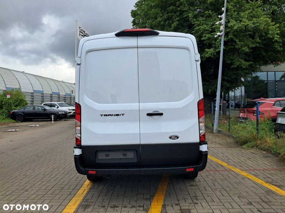 Ford Nowy Transit - 4
