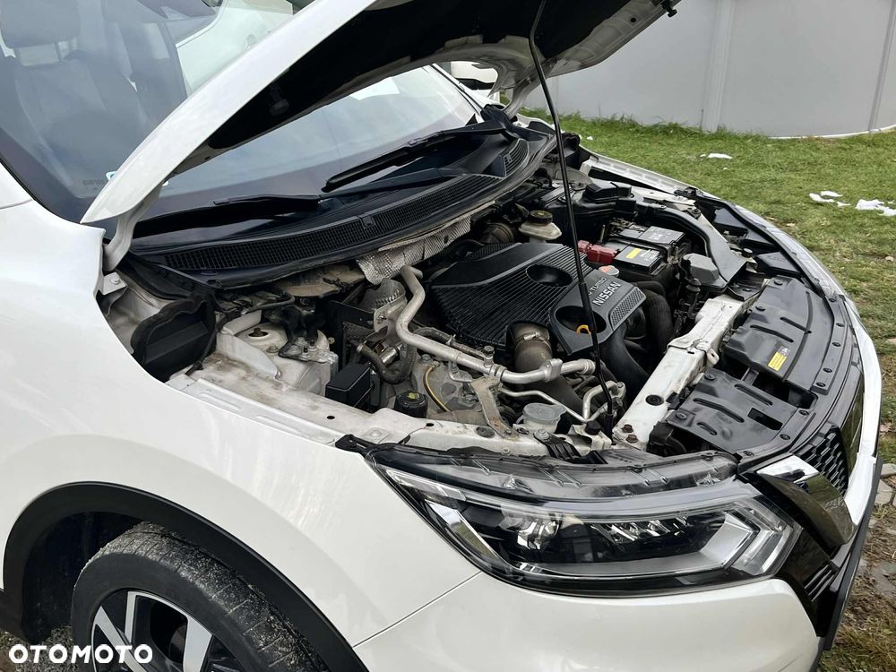 Nissan Qashqai 1.6 DIG-T TEKNA+ - 11
