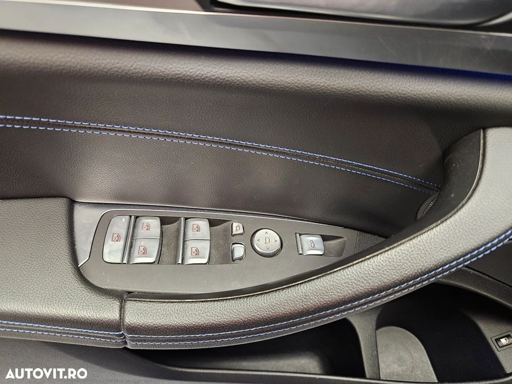 BMW X3 xDrive30e AT PHEV - 22