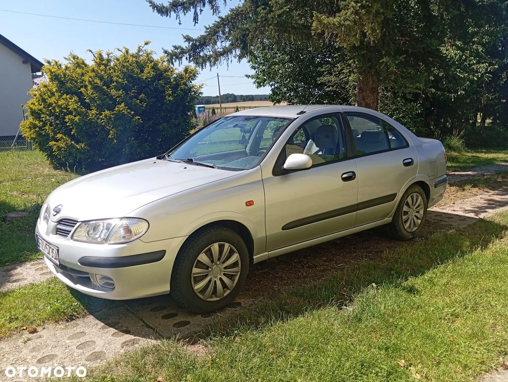 Nissan Almera 1.5 Comfort - 1