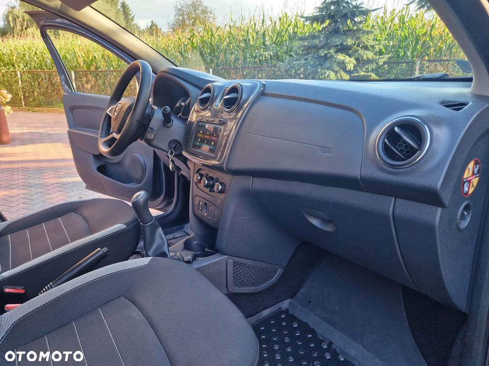 Dacia Sandero 0.9 TCe Laureate S&S - 28