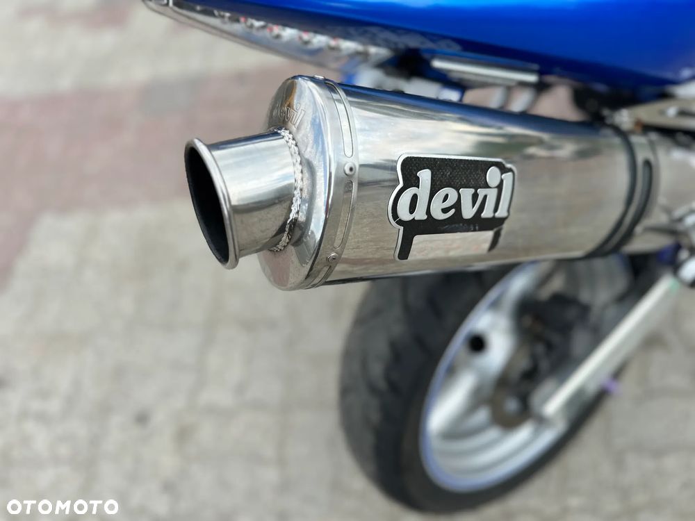 Suzuki SV - 22