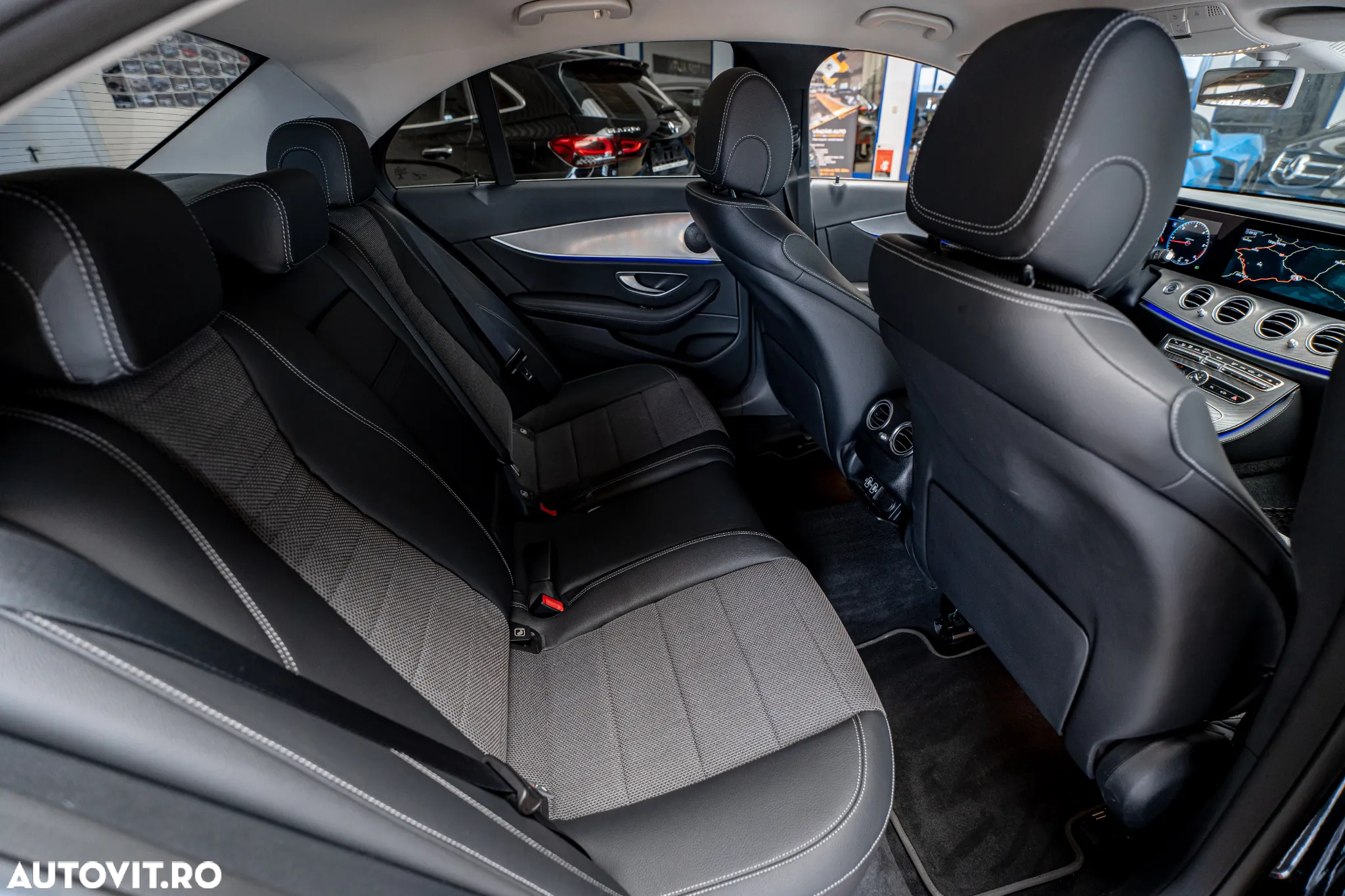 Mercedes-Benz E 220 d 9G-TRONIC - 21