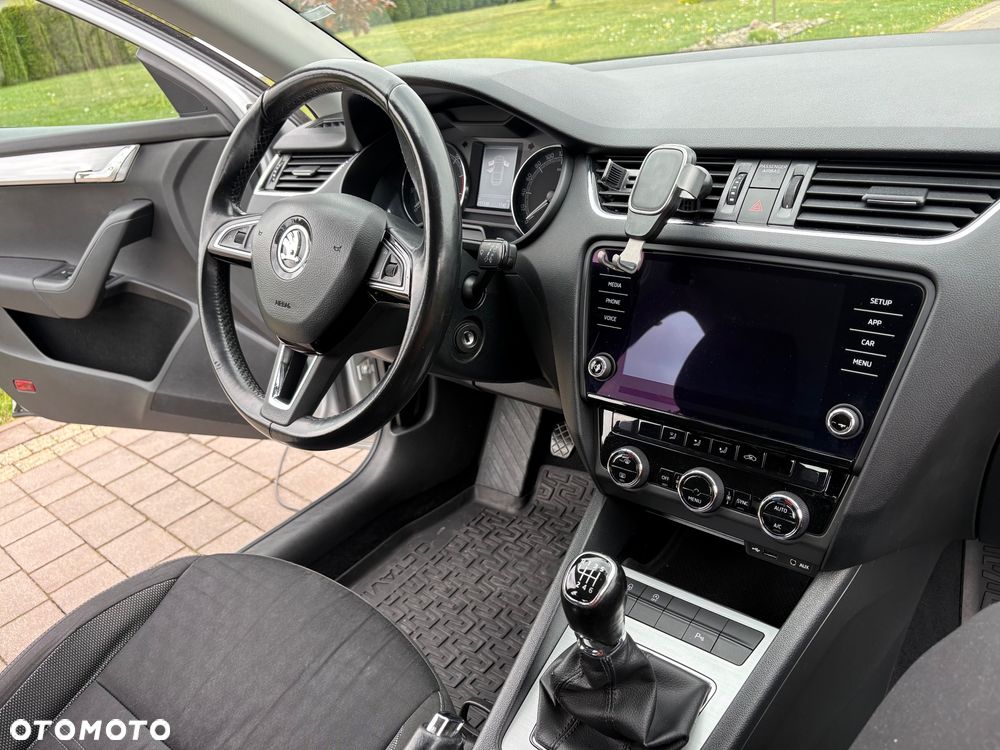 Skoda Octavia 1.0 TSI Ambition - 10
