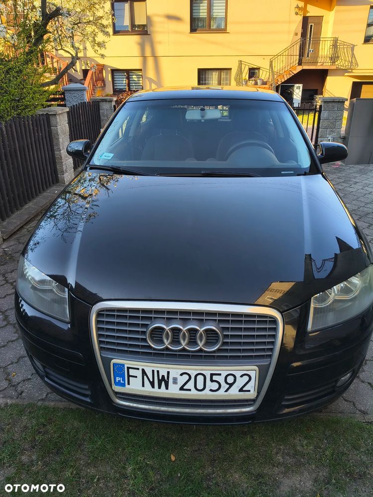 Audi A3 3-drzwiowe 1.6 Ambition - 3