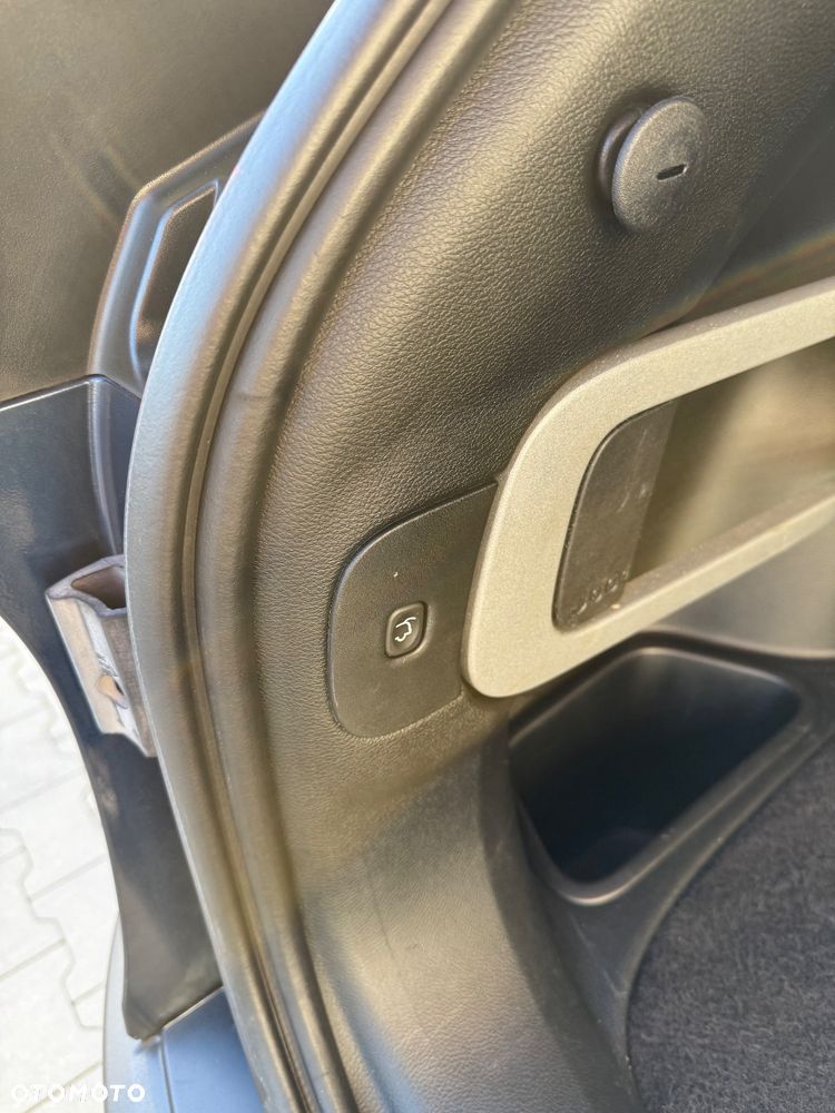 Jeep Cherokee 3.2 V6 Pentastar Active Drive I Automatik Limited - 23