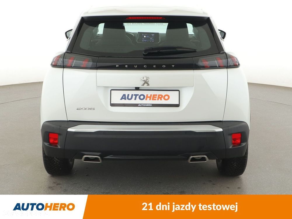 Peugeot 2008 - 5