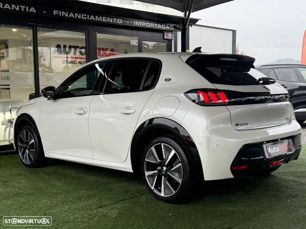 Peugeot e-208 50 kWh GT Pack - 16