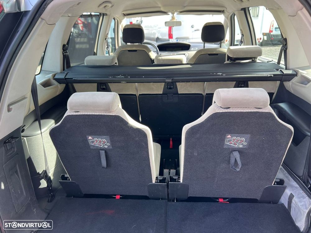 Citroën C4 Grand Picasso 1.6 HDi Confort - 8