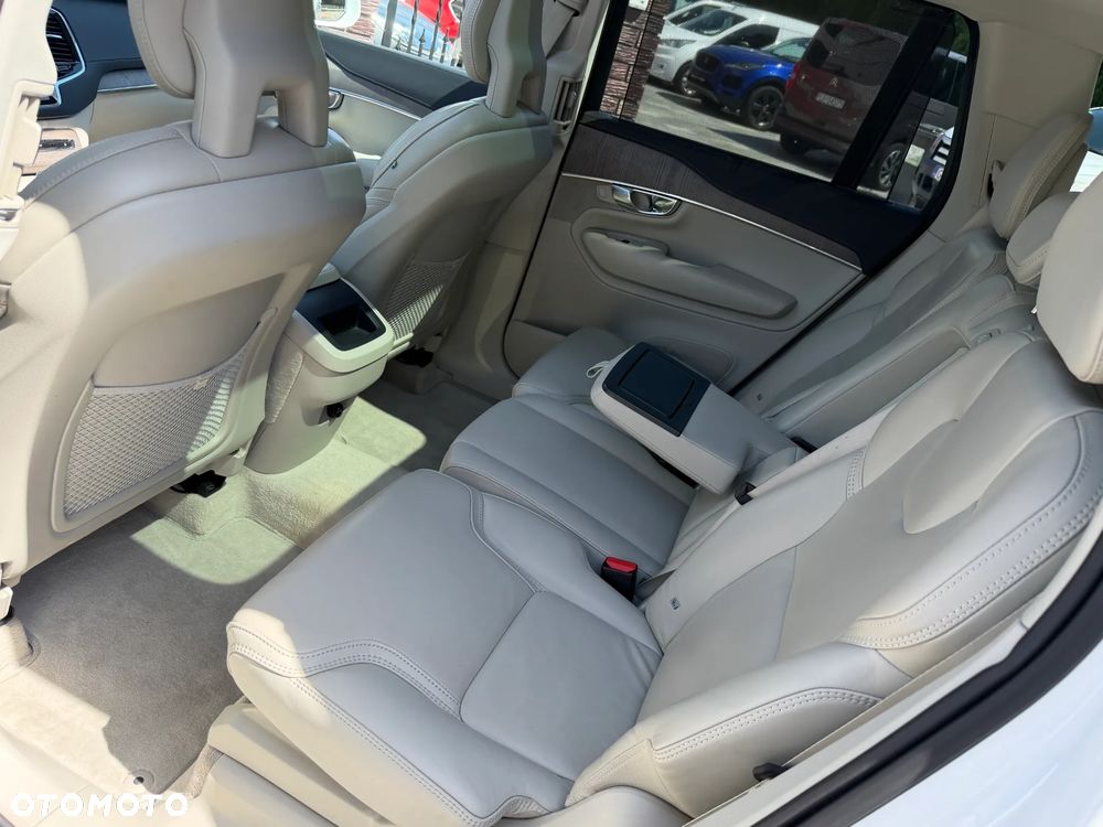 Volvo XC 90 D5 AWD Inscription - 28