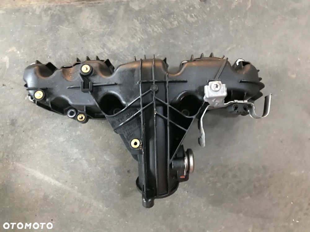 Kolektor Ssący 2.0TDI Audi Skoda VW 03l129711AN - 1