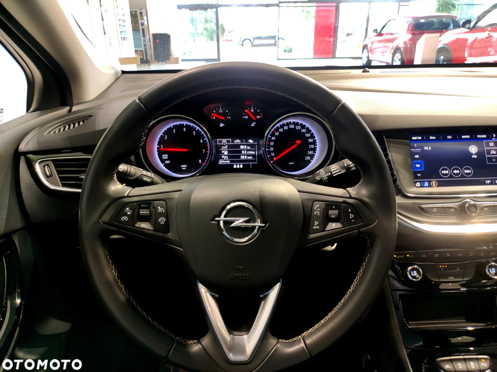 Opel Astra V 1.2 T Elegance S&S - 11