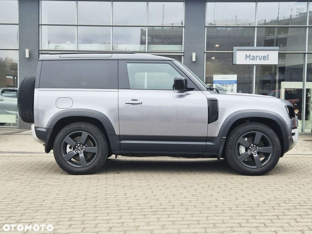 Land Rover Defender 90 P400 SE - 7