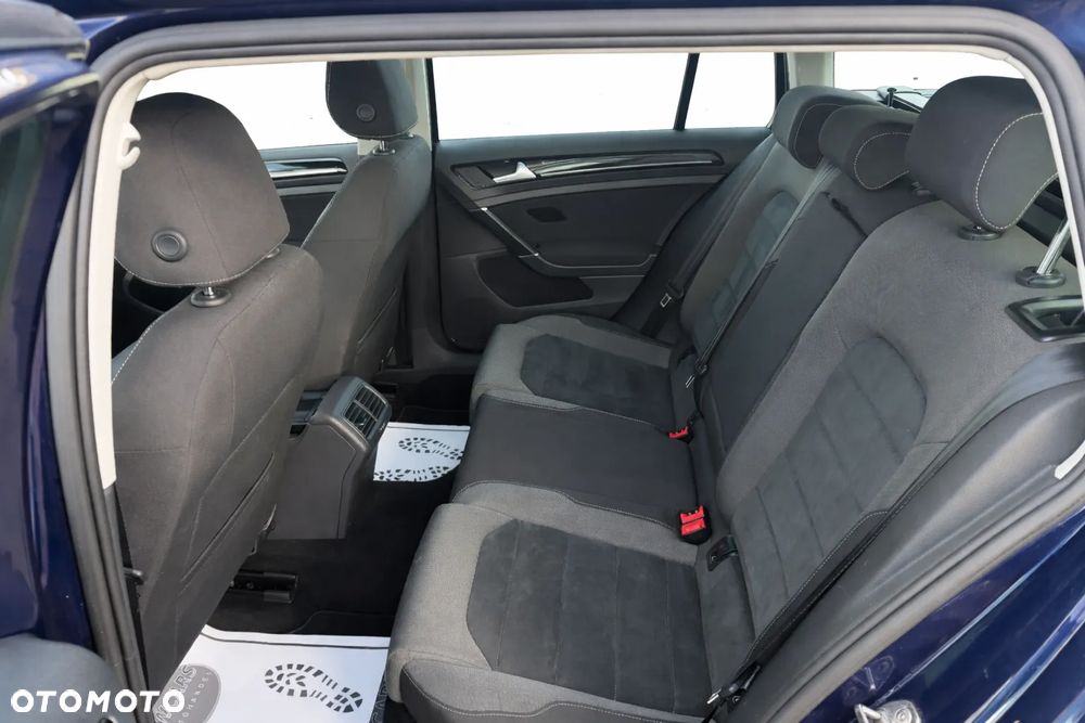Volkswagen Golf 1.5 TSI BMT Evo Highline DSG - 7