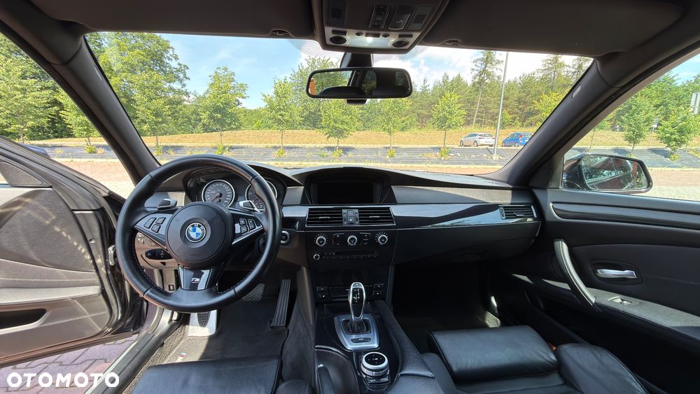 BMW Seria 5 - 12