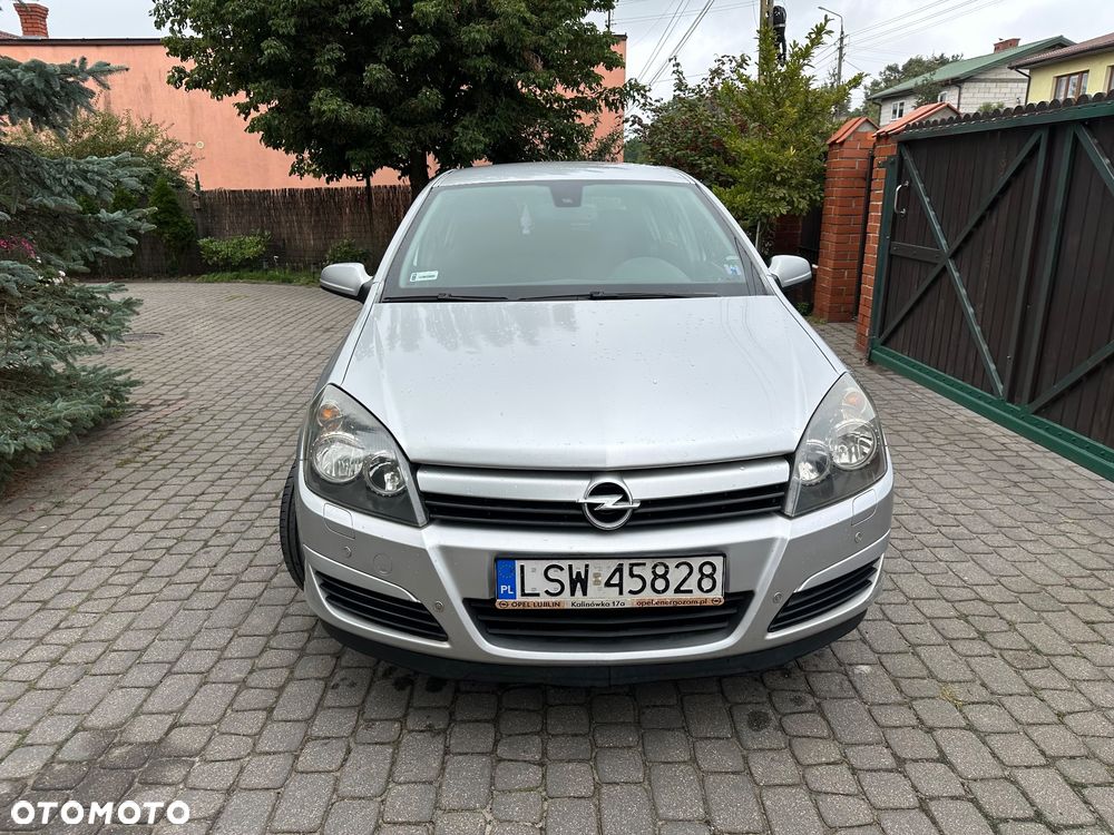 Opel Astra - 4