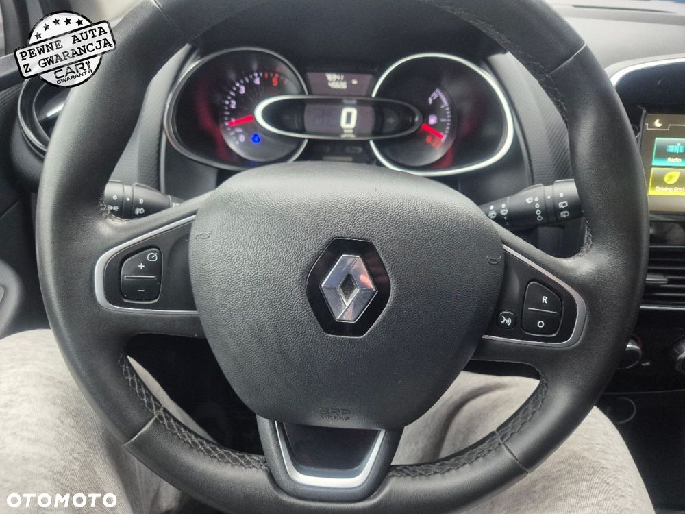 Renault Clio - 22