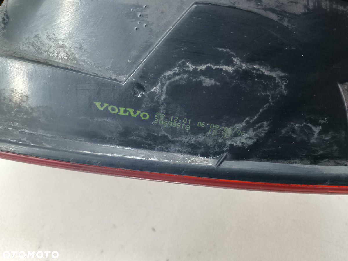 LAMPA TYLNA LEWA VOLVO V50 30698918   KOMBI - 7