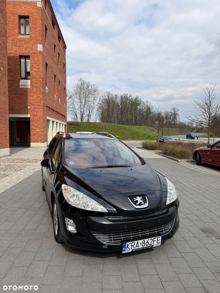 Peugeot 308 1.6 Trendy Navtech - 12