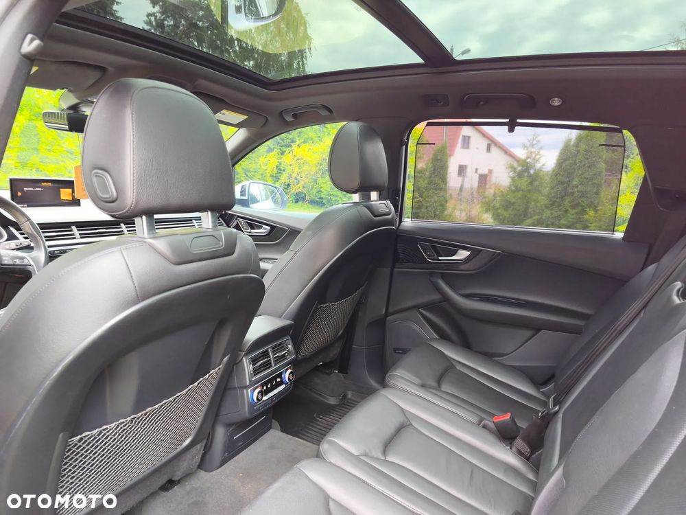 Audi Q7 3.0 TFSI Quattro Tiptronic - 13