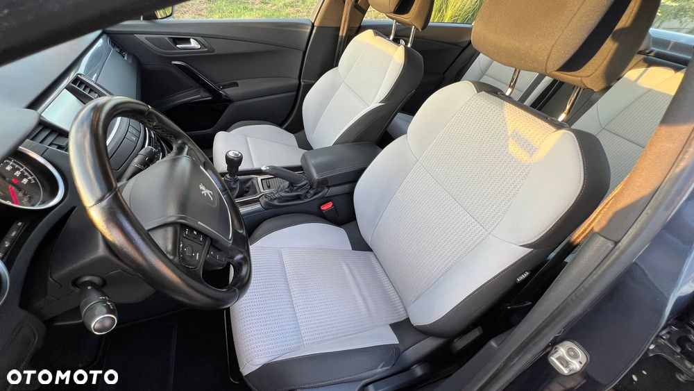 Peugeot 508 1.6 e-THP Allure S&S - 34